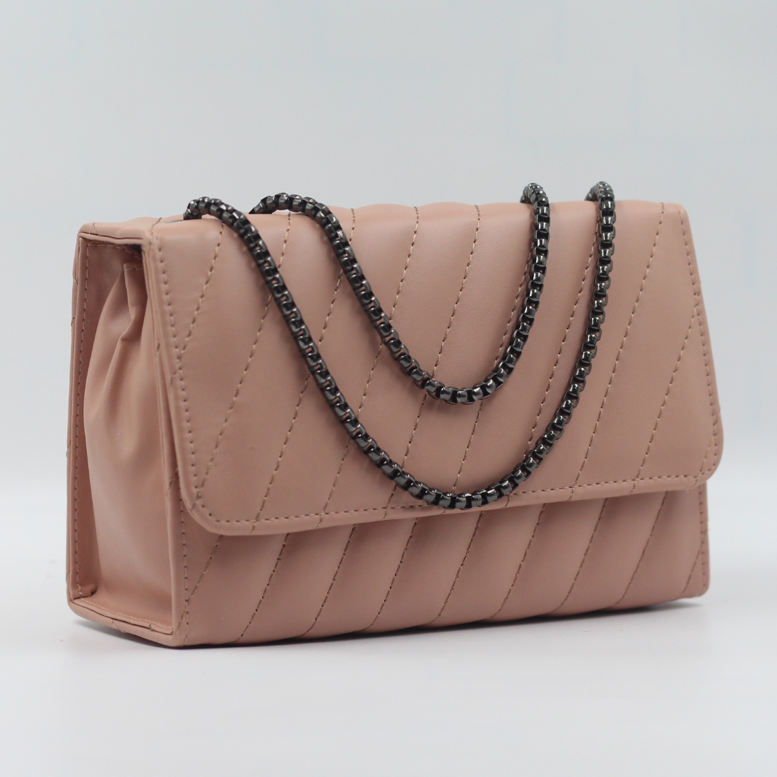 Sleek and Stylish Sling Bag - Trendy Traverse